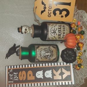 NEW Set of Two Large Potion Bottles.   Spooky Halloween 👻 🎃